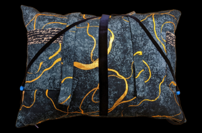 Reading Pillow - Image 6
